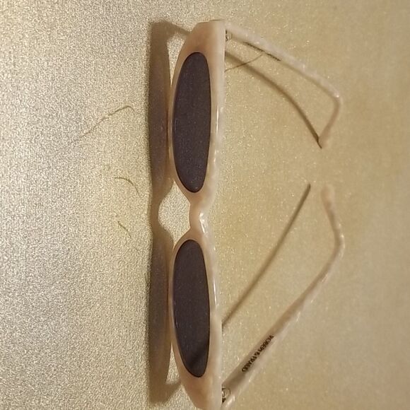 Roberi & Fraud Frances cateye Pearlized sunglasses - Picture 7 of 15